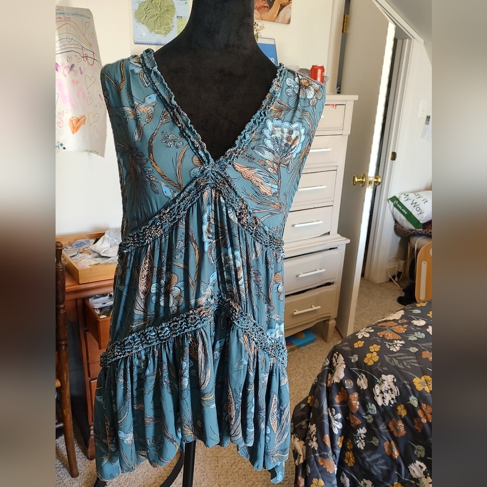 Free People hummingbird tunic S